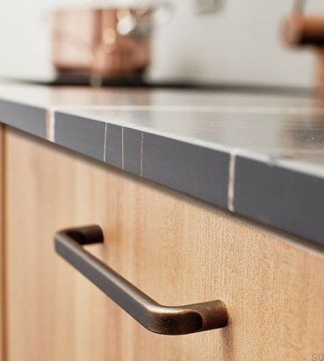 Base 160 Metall Antik Bronze Länglicher Möbelgriff