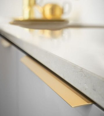 Blaze 2 2x160 Edge Möbelgriff Aluminium gebürstet Gold