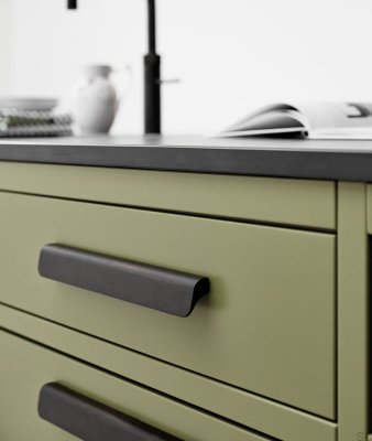 Fall 224 Aluminium Antik Bronze Länglicher Möbelgriff