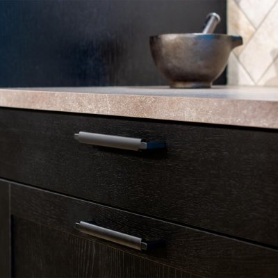 Lecco 160 länglicher Möbelgriff Antik bronze