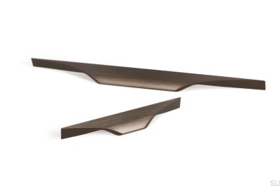 Länglicher Möbelgriff Brikk 140 Antike Bronze