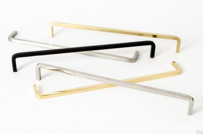 Faden 224 langer Möbelgriff. Aluminium schwarz