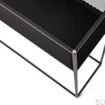 bp_meshed_planter_steel_detail_01_web.jpg