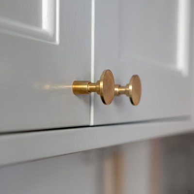 Jubilee Möbelknopf Messing unlackiert