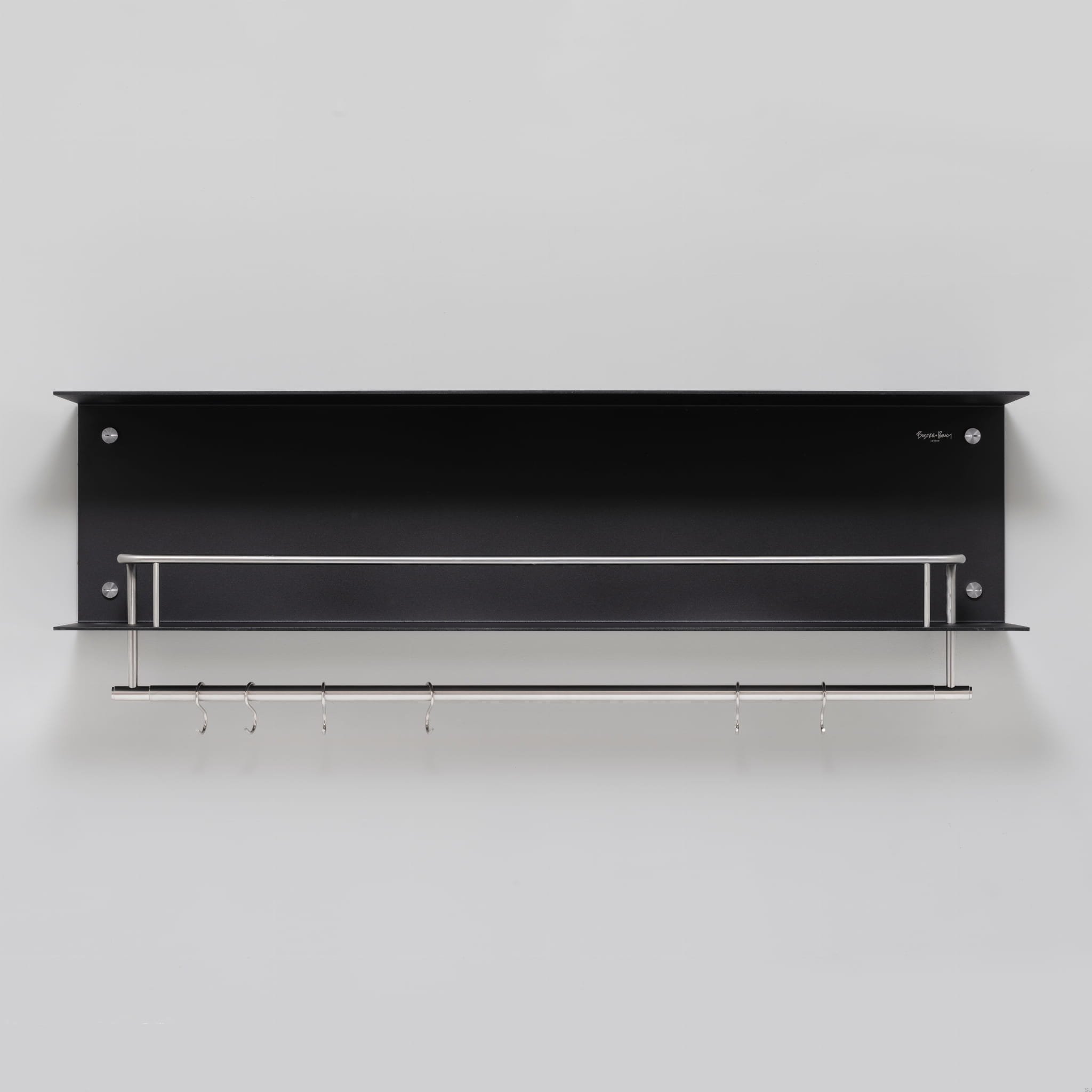 BP_Hanger_Black_Steel_Web_Square_02.jpg
