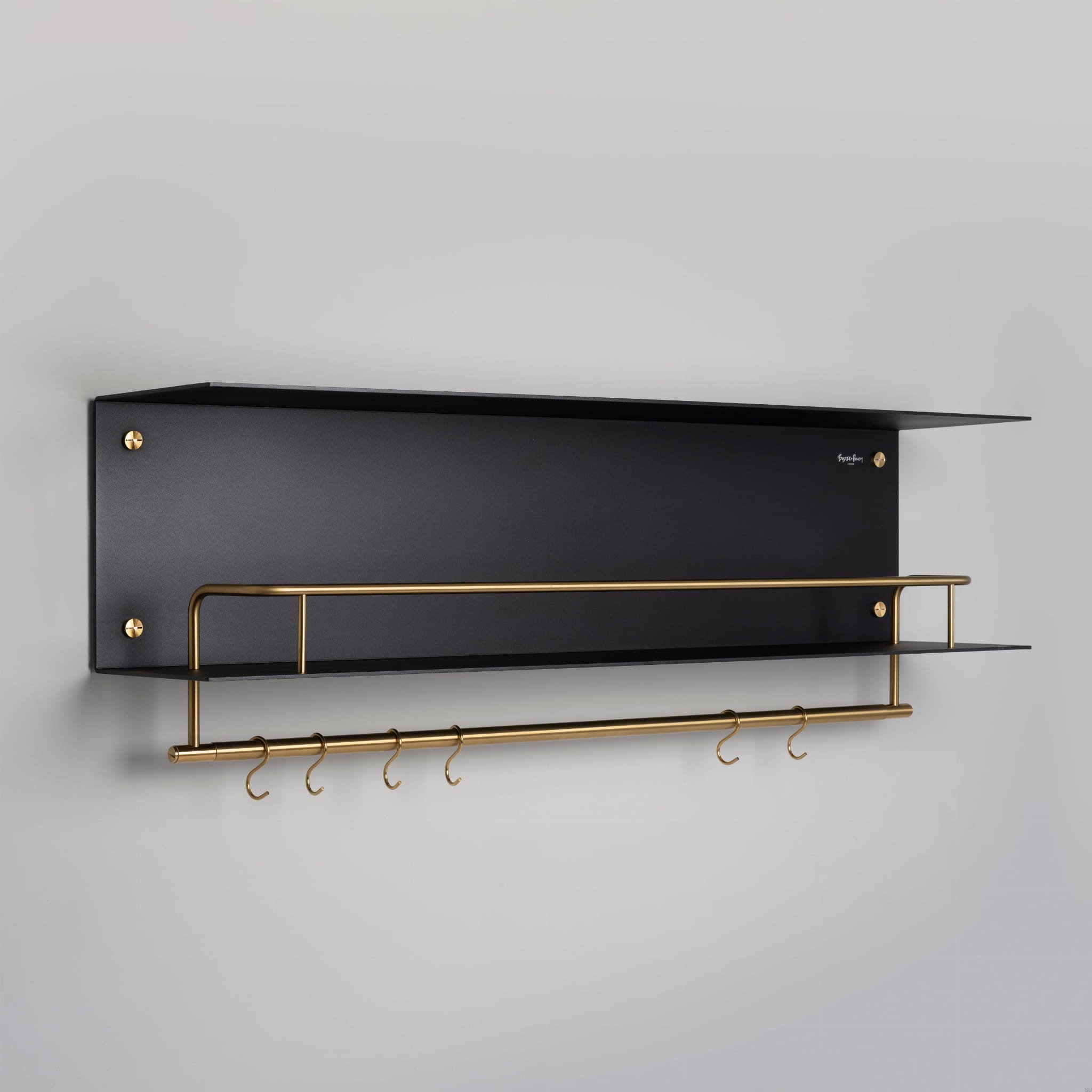 BP_Hanger_Black_Brass_Web_Square_01.jpg