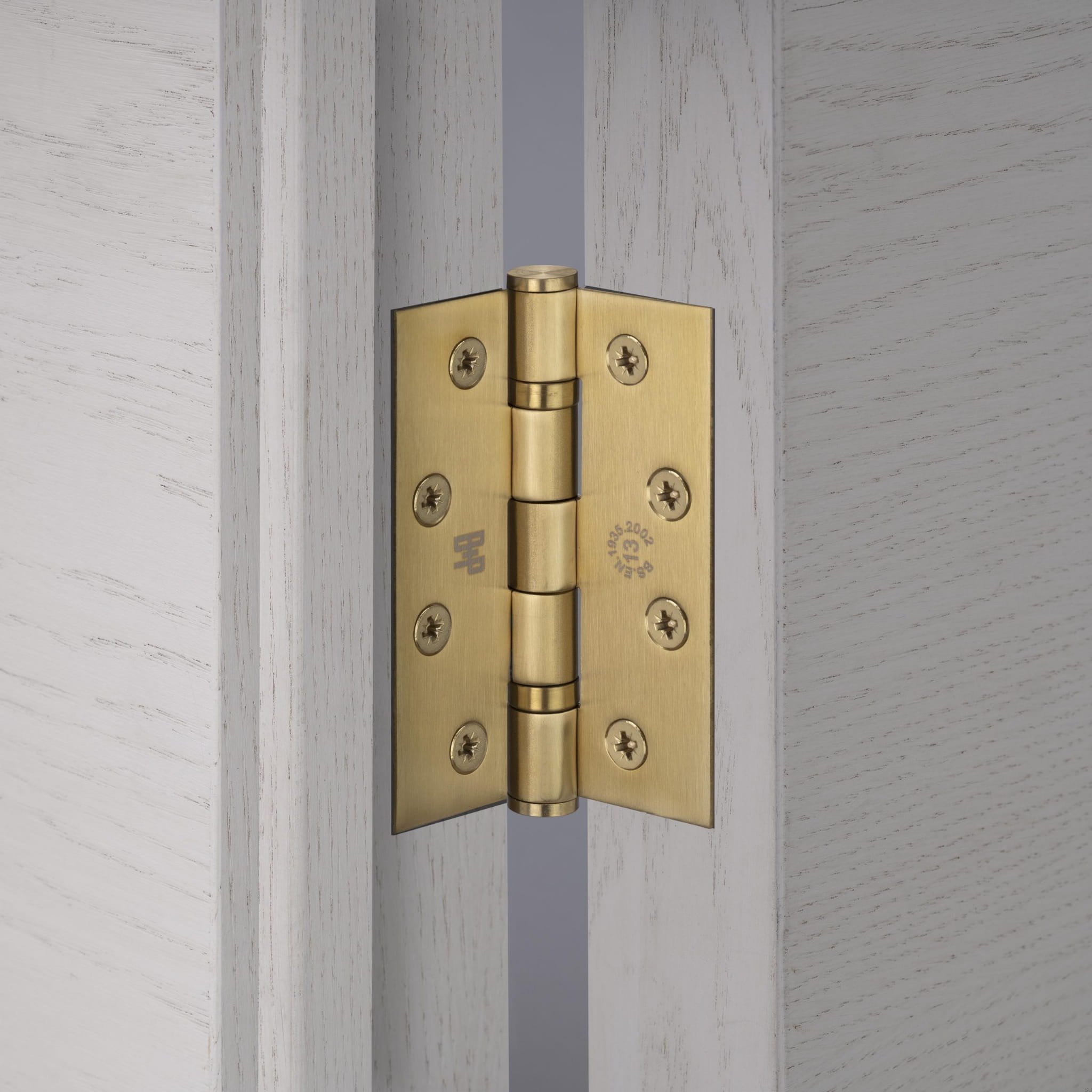 Hinge_102x76x3_mm_Brass_FE_Web-scaled.jpg