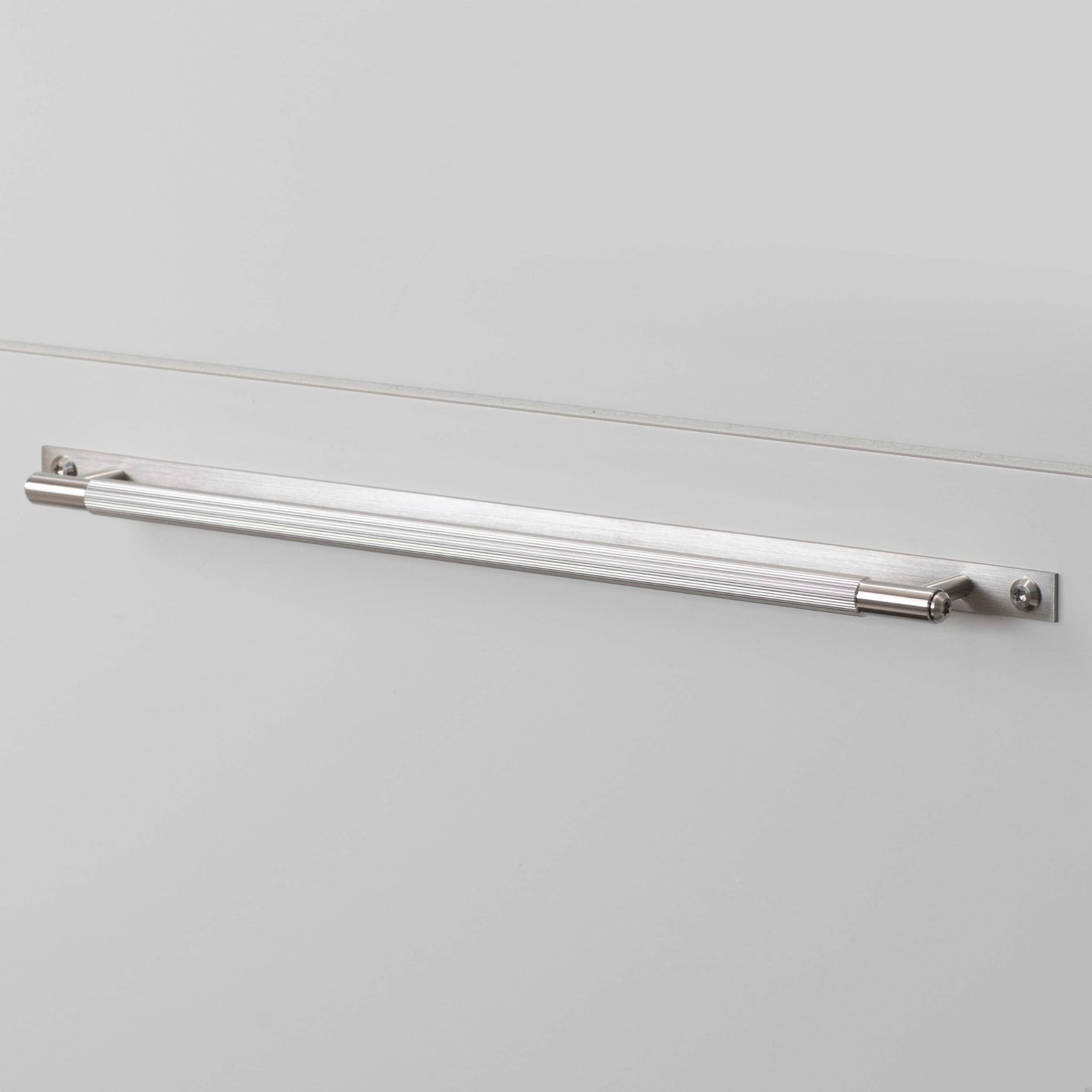 1.BusterPunch_Pull_Bar_Plate_Large_Linear_Steel_1-scaled.jpg