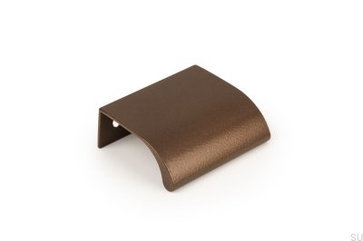 Ona 32 Möbelgriff aus Aluminium mit brauner Kante