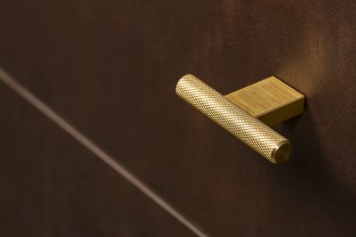 T-Bar Graf Mini Möbelknopf, Dunkelgold