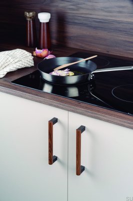 Eto 320 Länglicher Möbelgriff aus Holz Nussbaum mit grauem Aluminium