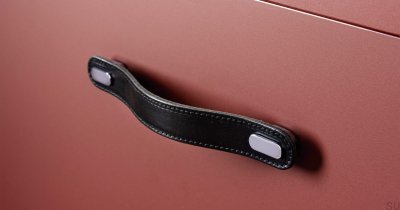 Länglicher Möbelgriff Oblong 160 Leder Schwarz mit Schwarz