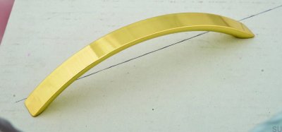 Länglicher Möbelgriff 1029 128 Gold poliert
