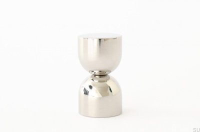Kokeshi 1832 Möbelknopf aus poliertem Stahl