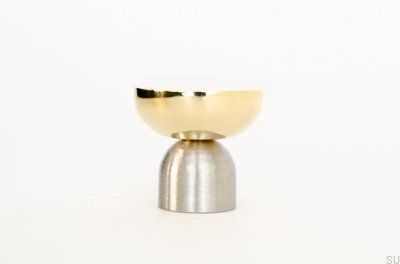 Kokeshi Mix 3032 Möbelknopf aus gebürstetem Stahl mit poliertem Messing