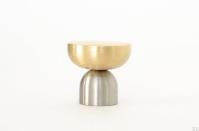 Kokeshi Mix 3032 Möbelknopf aus gebürstetem Stahl mit gebürstetem Messing