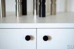 galka Dot 18 czarne aluminium na meblu