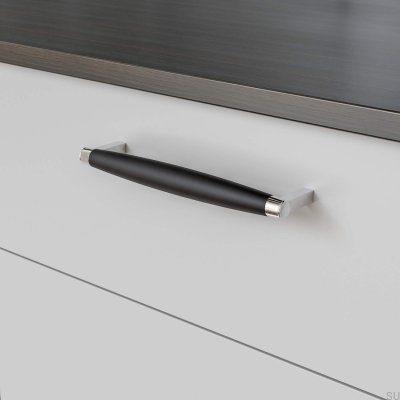 Hjo 192 länglicher Möbelgriff, mattschwarzes Metall mit Chrom