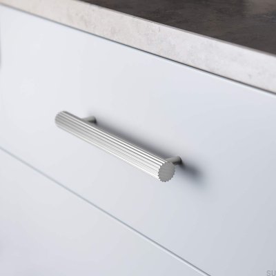 Smögen 160 silberner länglicher Möbelgriff