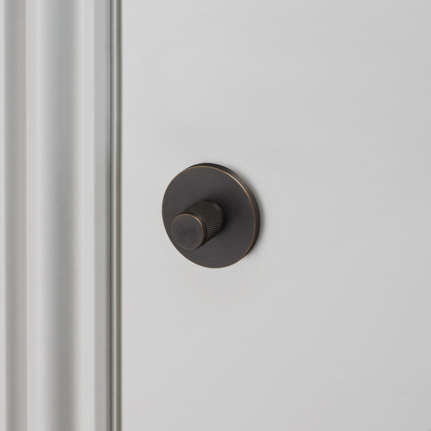 buster_punch_-_thumb_turn_lock_smoked_bronze_2__3_1_5(1).jpeg