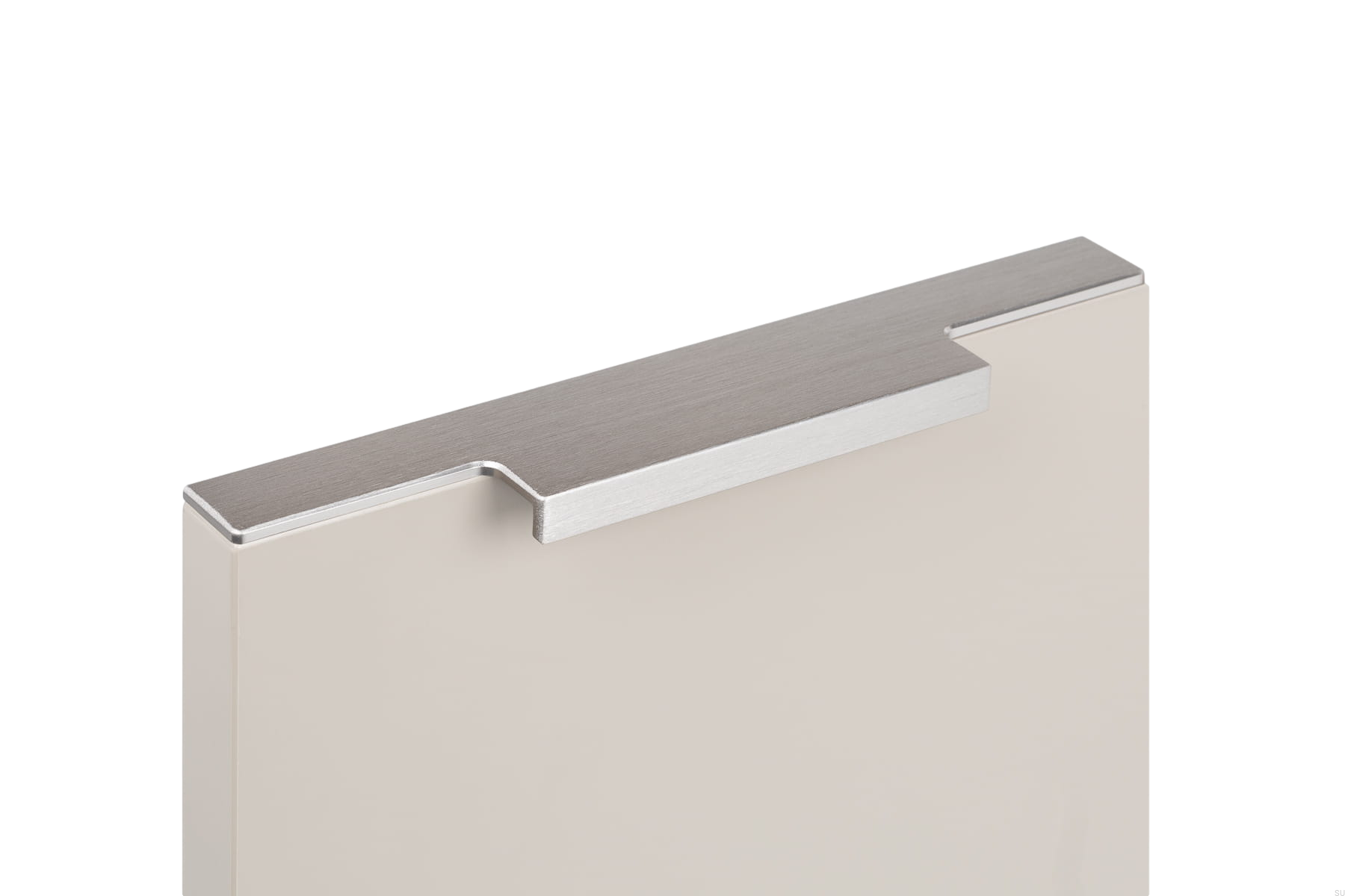 0139197L24_LINEAR_WEB.jpg