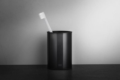 Zahnputzbecher 7174 Schwarze PVD-Beschichtung