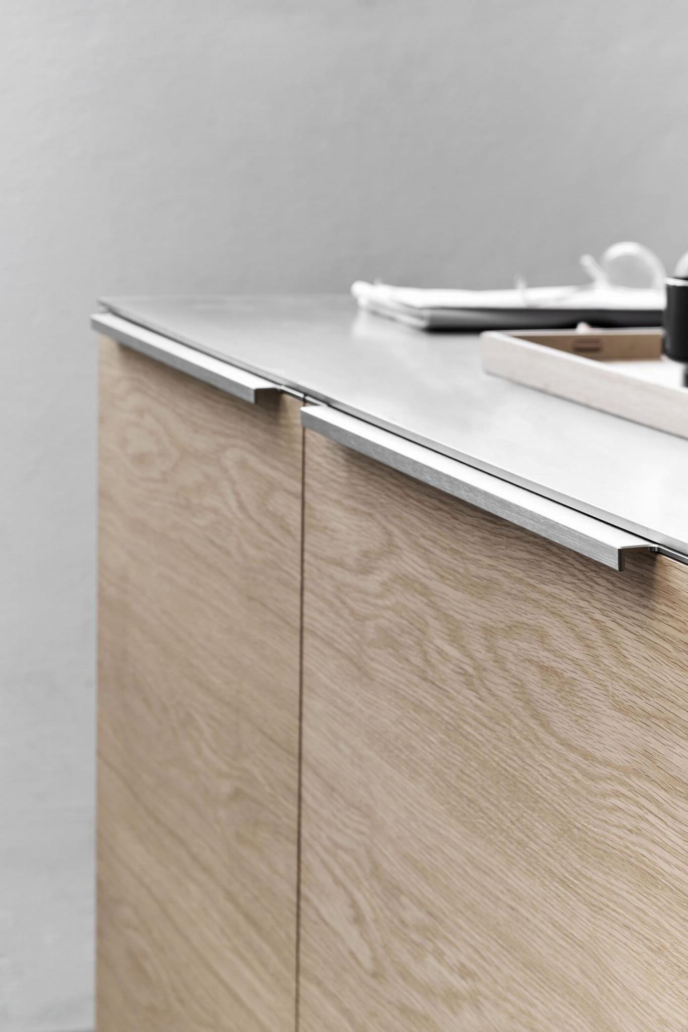408020296-66.1--Uchwyt-meblowy-krawędziowy-Trim-296-Aluminiowy-Srebrny-Furnipart-Skandynawskie-Uchwyty_2