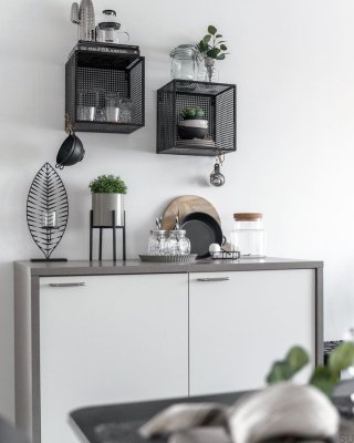 Helix 160 silberner länglicher Möbelgriff 