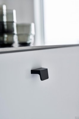 Umschlag 32 länglicher Möbelgriff, Aluminium, Mattschwarz, gebürstet