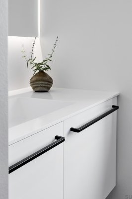Mango 544 länglicher Möbelgriff Aluminium Schwarz Matt