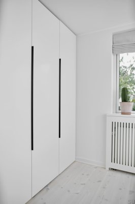 Möbelgriff Edge Straight 1200 aus Aluminium, mattschwarz gebürstet
