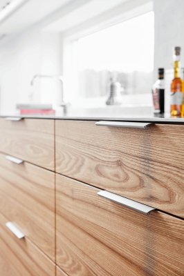 Möbelgriff Edge Straight 1200 Aluminium Silber