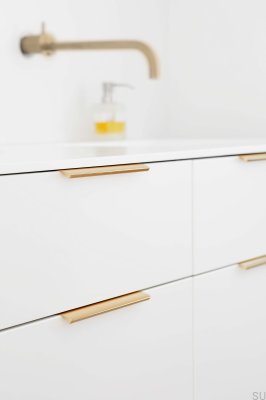 Edge Straight 200 Aluminium Dunkelgold Gebürstet Edge Straight 200 Aluminium Gebürstet Dunkelgold Gebürstet