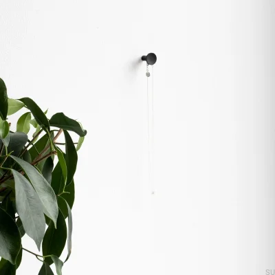 Sture 18 Wandhalterung aus Messing in Schwarz