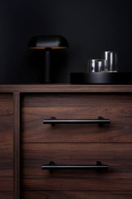 Hinoki 160 Aluminium Langer Möbelgriff Schwarz Gebürstet