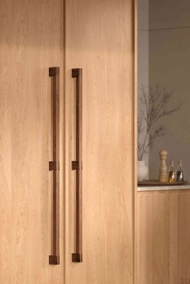Hako Big 480 Holz-Nussbaum länglicher einseitiger Möbelgriff