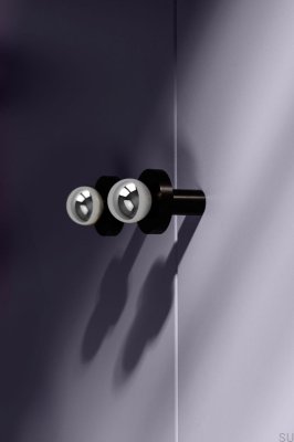 Pola Möbelknopf Messing Silber Chrom mit Aluminium Schwarz Basis