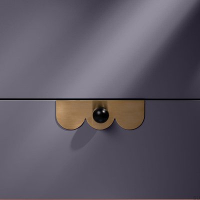 Odete M Pillow Countess Möbelknopf mit Unterlage Messing Schwarz mit Gold Unlackiert Gebürstet