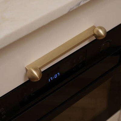 Duo 205 länglicher Möbelgriff Messing unlackiert