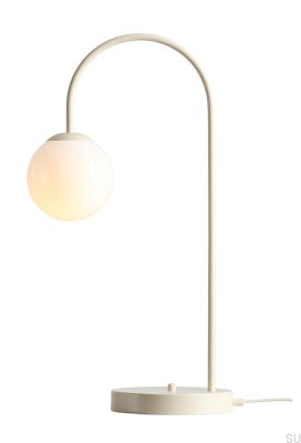 Una Schreibtischlampe aus Metall in Creme