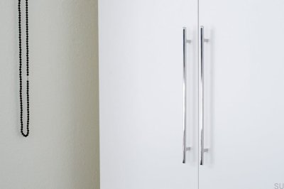 Länglicher Möbelgriff Flat Line 430 aus poliertem Stahl