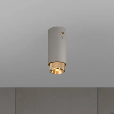 Auspuffkreuz Stahlgrau mit Messing-Spot-Deckenleuchte