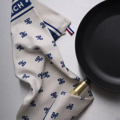 Staub Baumwoll-Küchenhandtuch, weiß mit blau