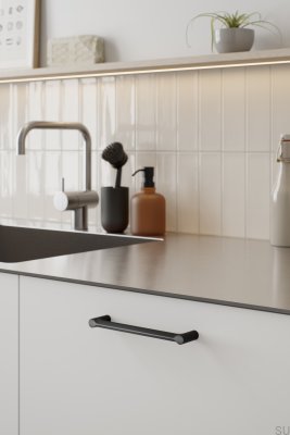 Filo 160 länglicher Möbelgriff, Metall, matt schwarz