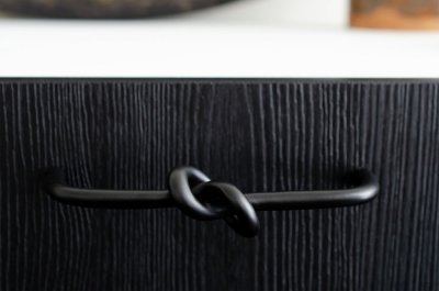Knot 128 Messing Schwarz Länglicher Möbelgriff