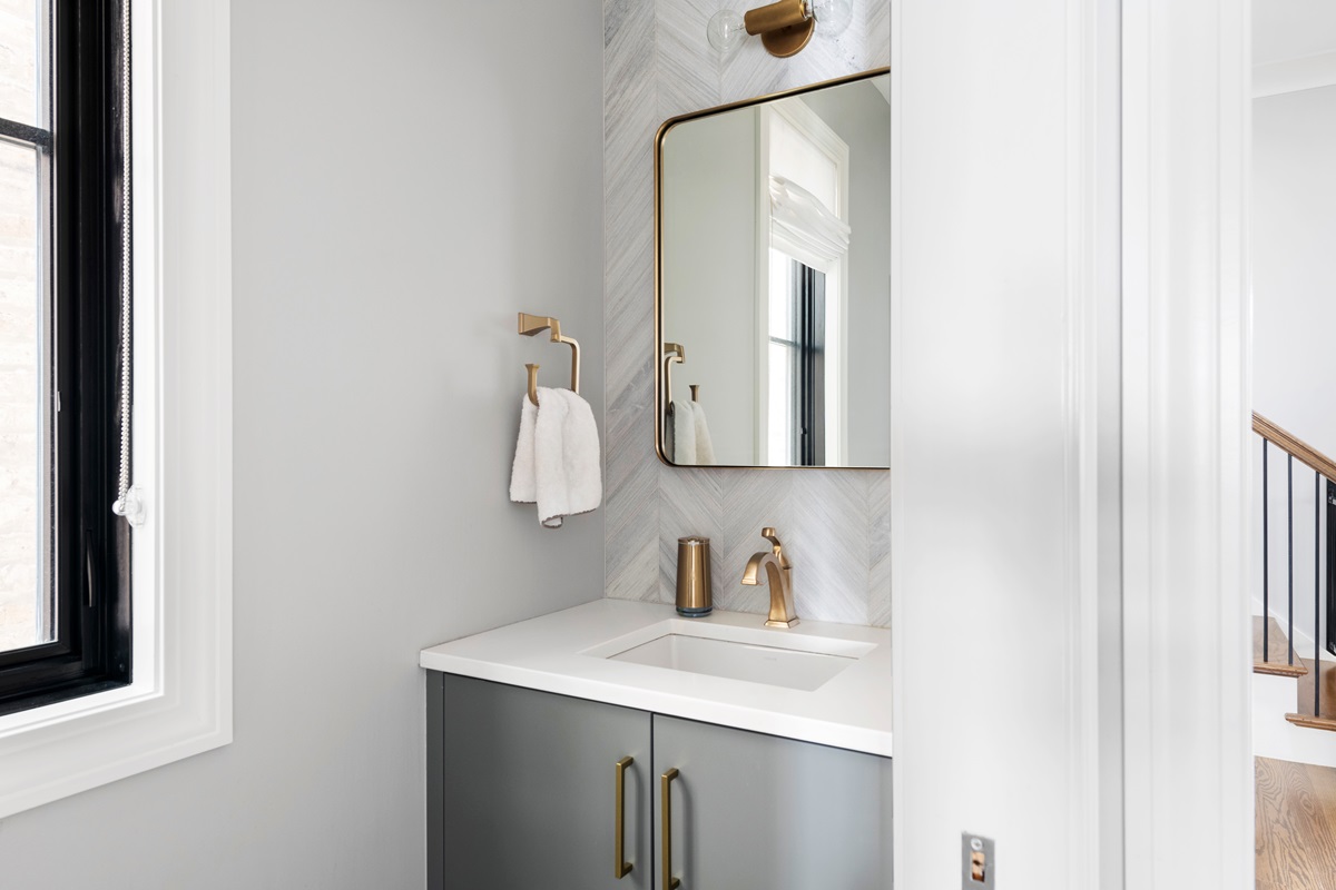 Badezimmer für Detailverliebte - Auswahl von Möbelgriffen für modernes Design